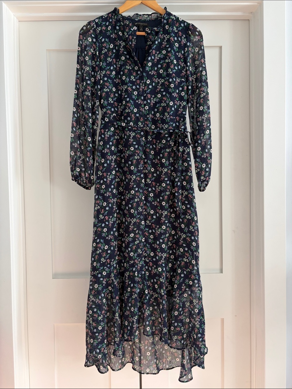 Banana Republic Factory Navy Floral Long-Sleeve Midi Button Down Dress, 0
